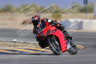 media/Dec-15-2023-Apex Assassins (Fri) [[91f19fb1c7]]/Trackday 2/Session 4 (Turn 16)/